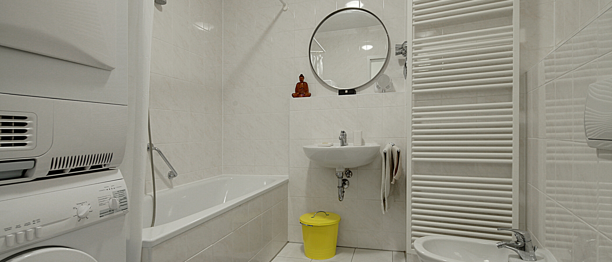 Wohnung München Schwabing (links der Leopoldstraße) 01 Badezimmer 1191