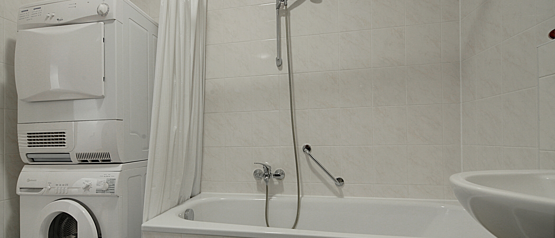 Wohnung München Schwabing (links der Leopoldstraße) 02 Badezimmer 1191