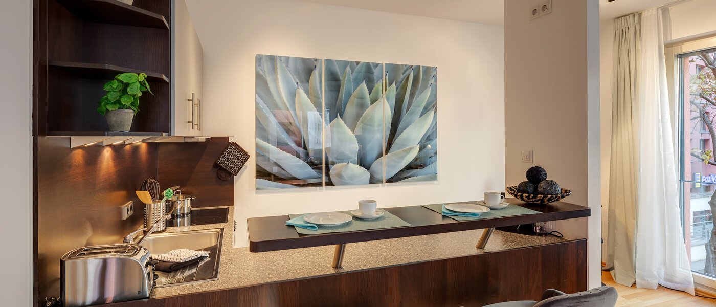 Wohnung München Schwabing (rechts der Leopoldstraße) 02 Küche 11920