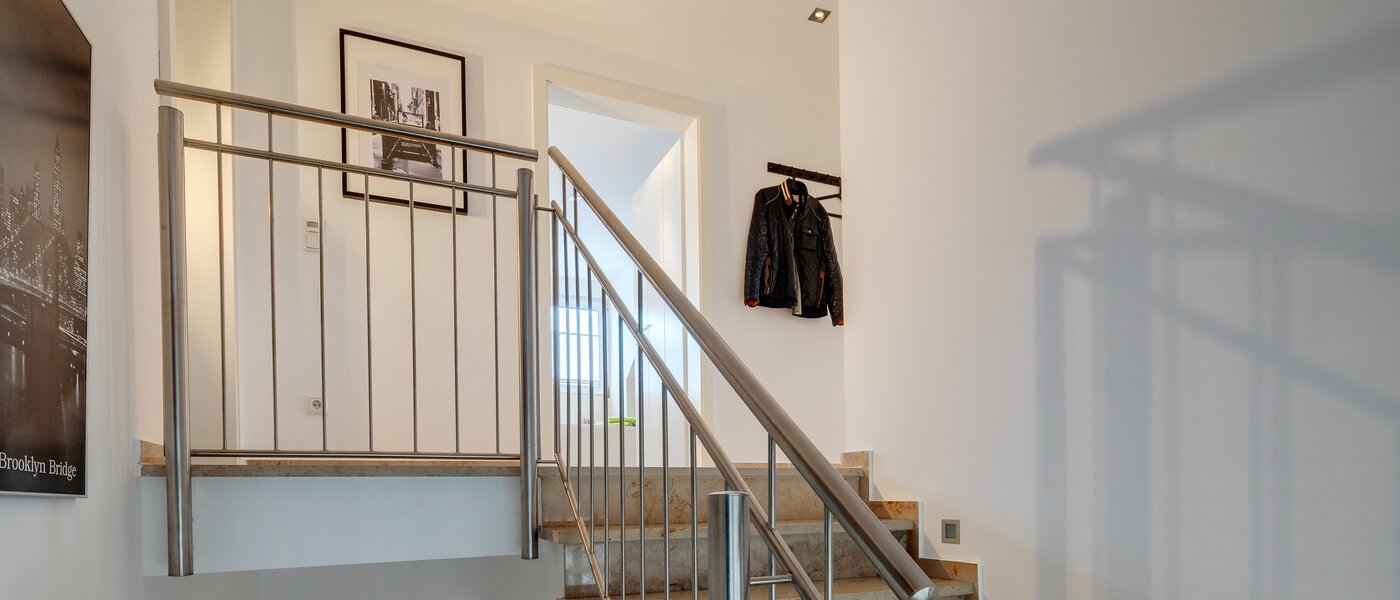 Dachgeschosswohnung München Lerchenau 03 Flur/Gang 11948