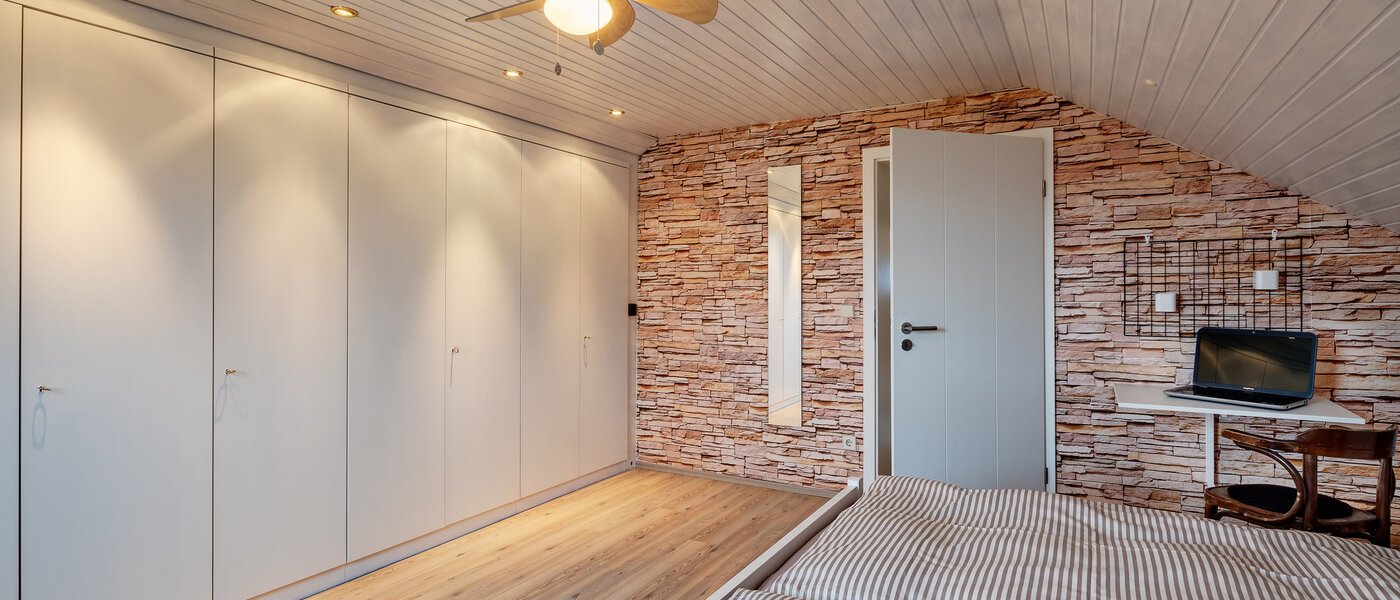 Dachgeschosswohnung München Lerchenau 04 Schlafzimmer 11948