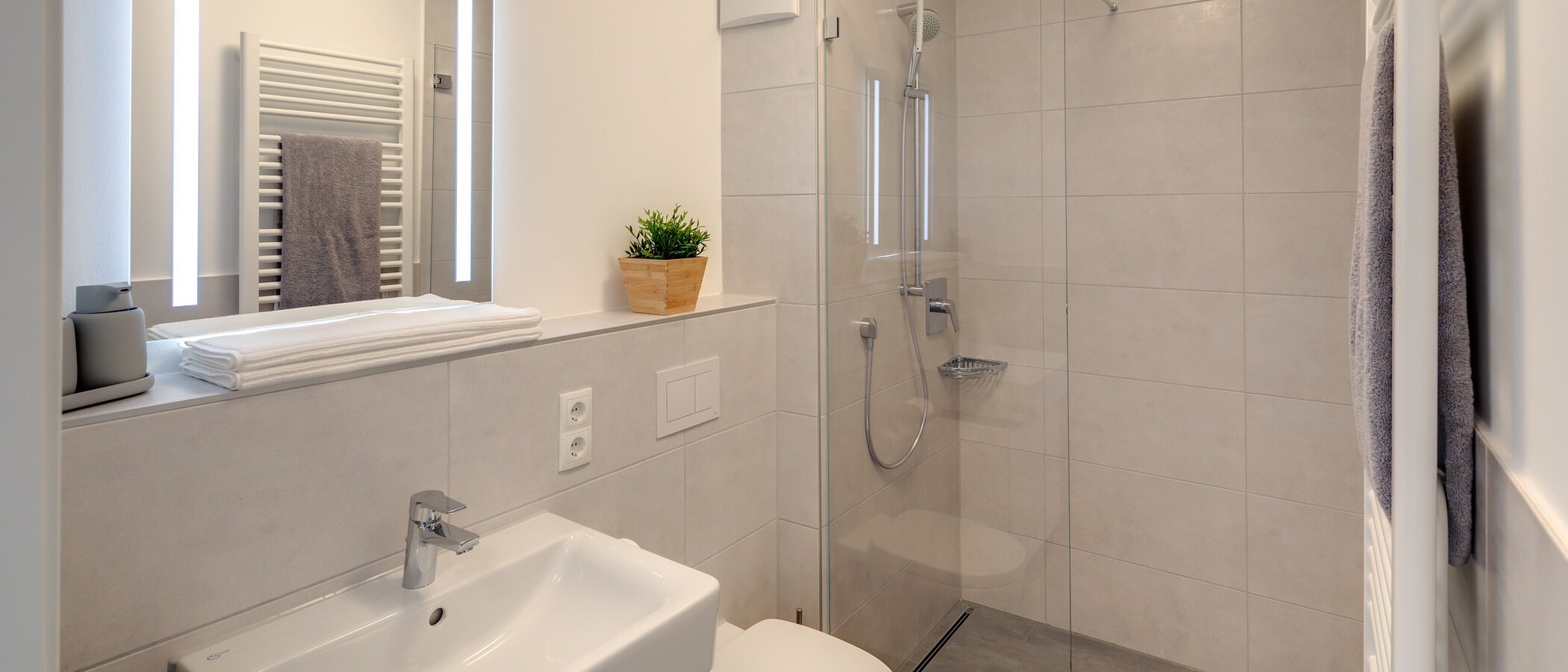 Apartment München Milbertshofen 01 Badezimmer 11962