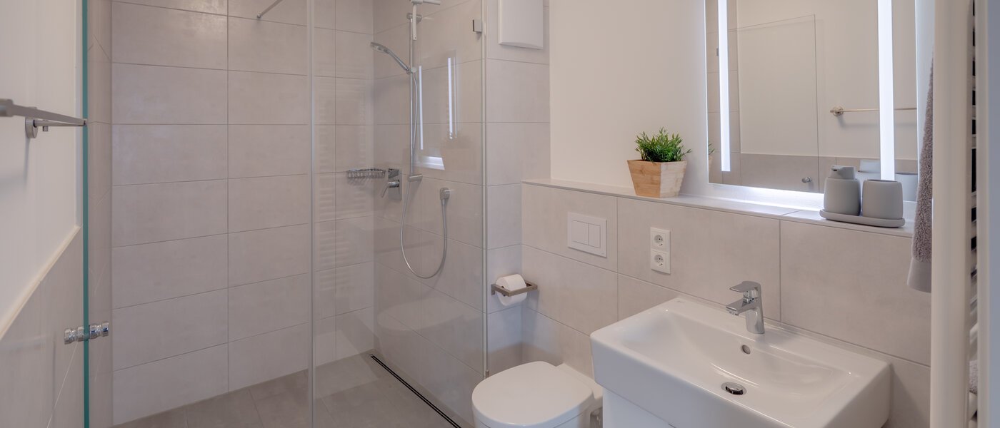 Apartment München Milbertshofen 01 Badezimmer 11972