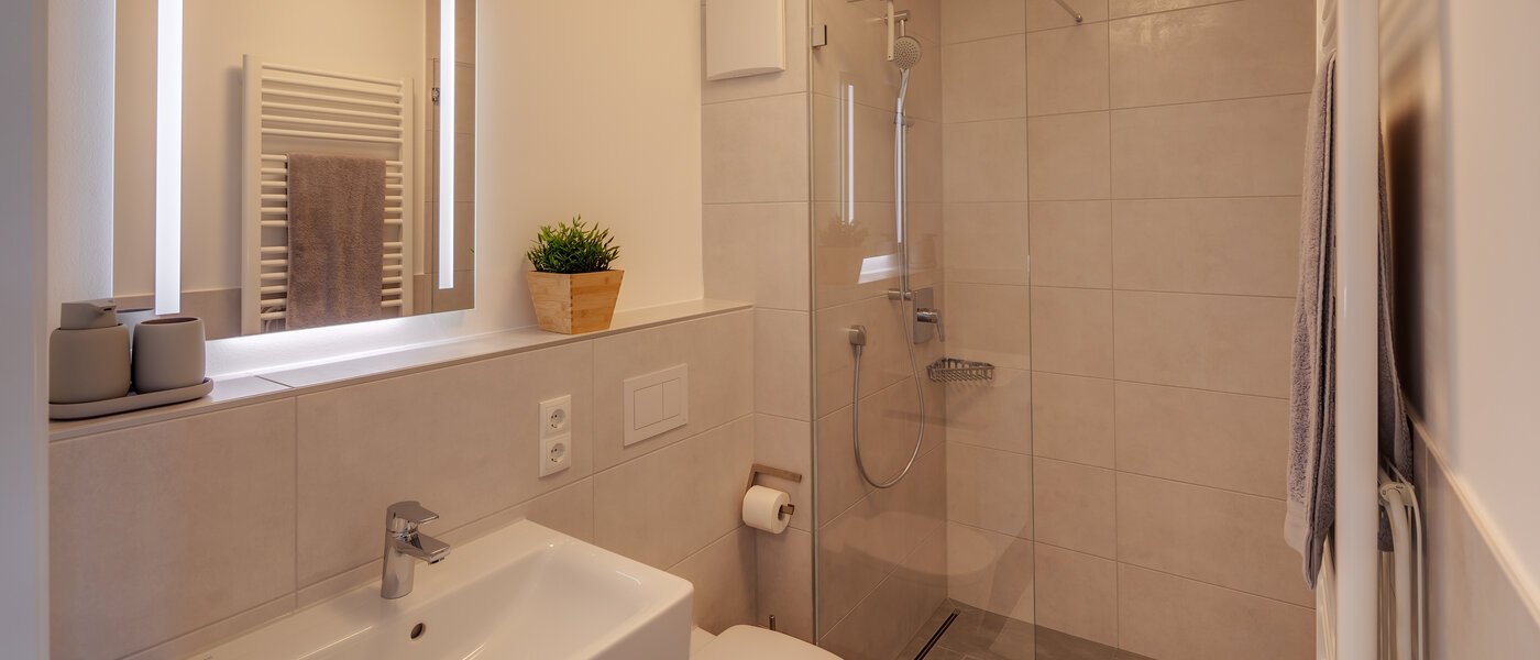 Apartment München Milbertshofen 01 Badezimmer 11974