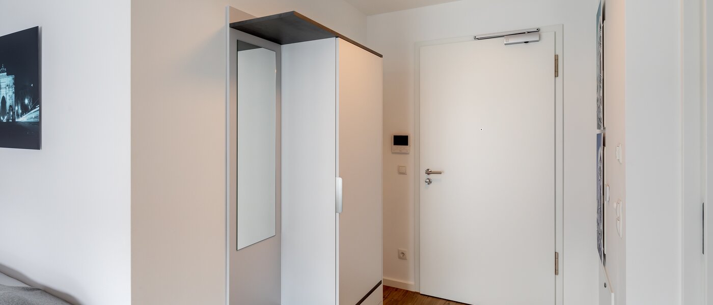 Apartment München Milbertshofen 01 Flur/Gang 11976