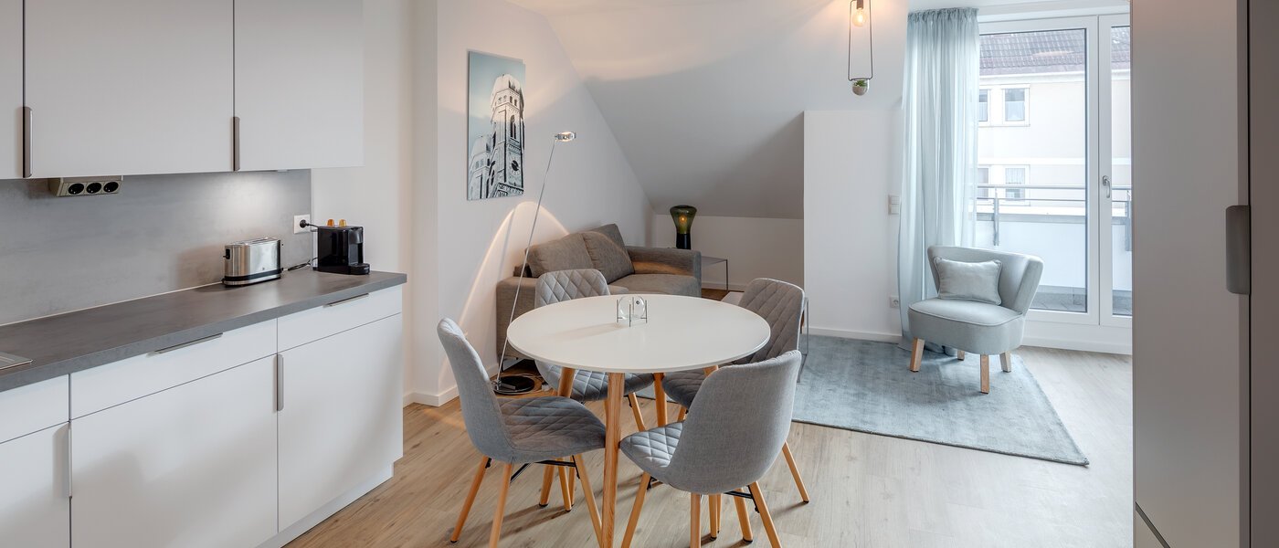 Wohnung München Milbertshofen 01 Küche 11977