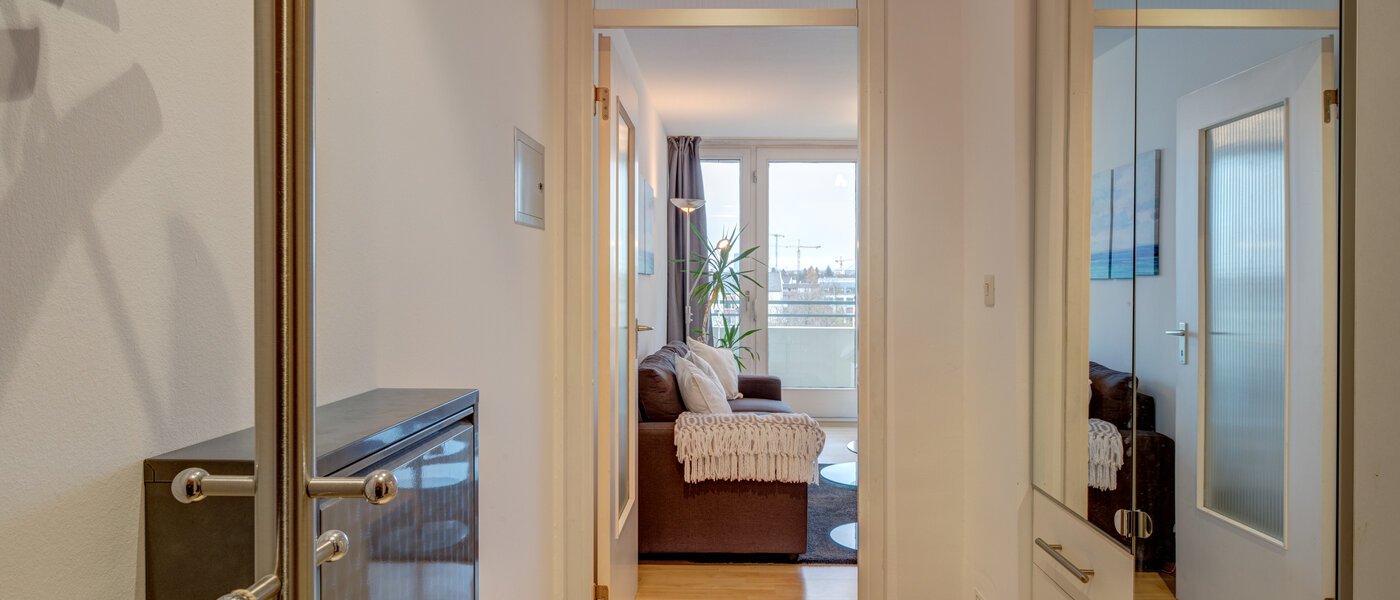 Wohnung München Sendling 01 Flur/Gang 11982