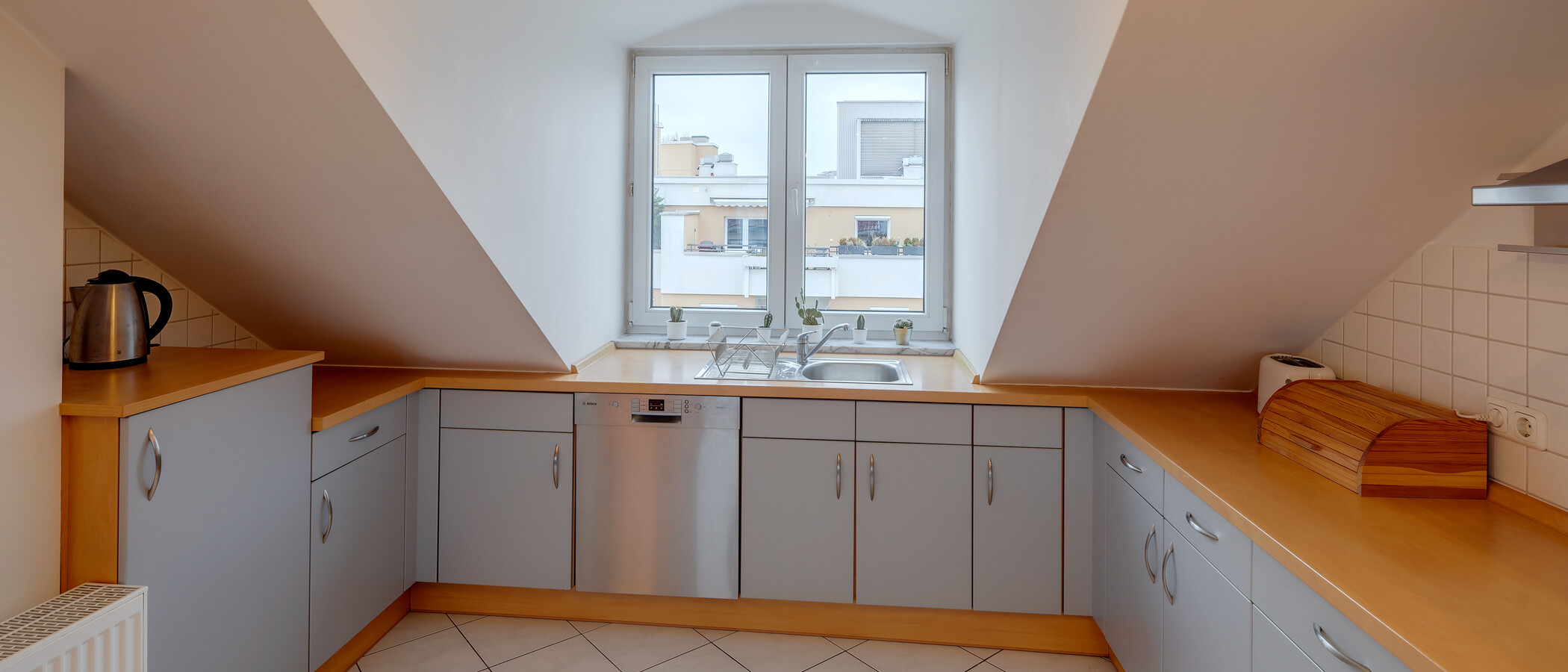 Wohnung München Milbertshofen 04 Küche 11984