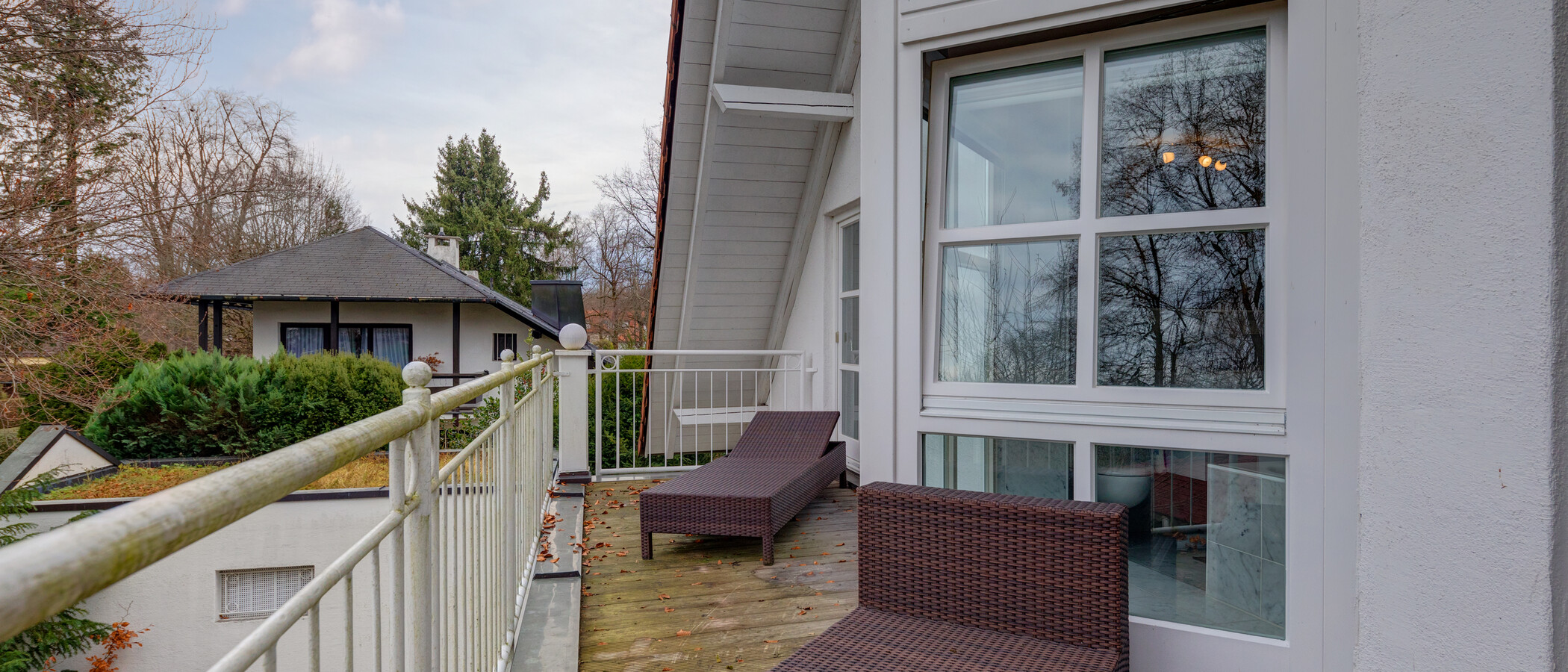 Galeriewohnung Pullach im Isartal 01 Balkon 12007