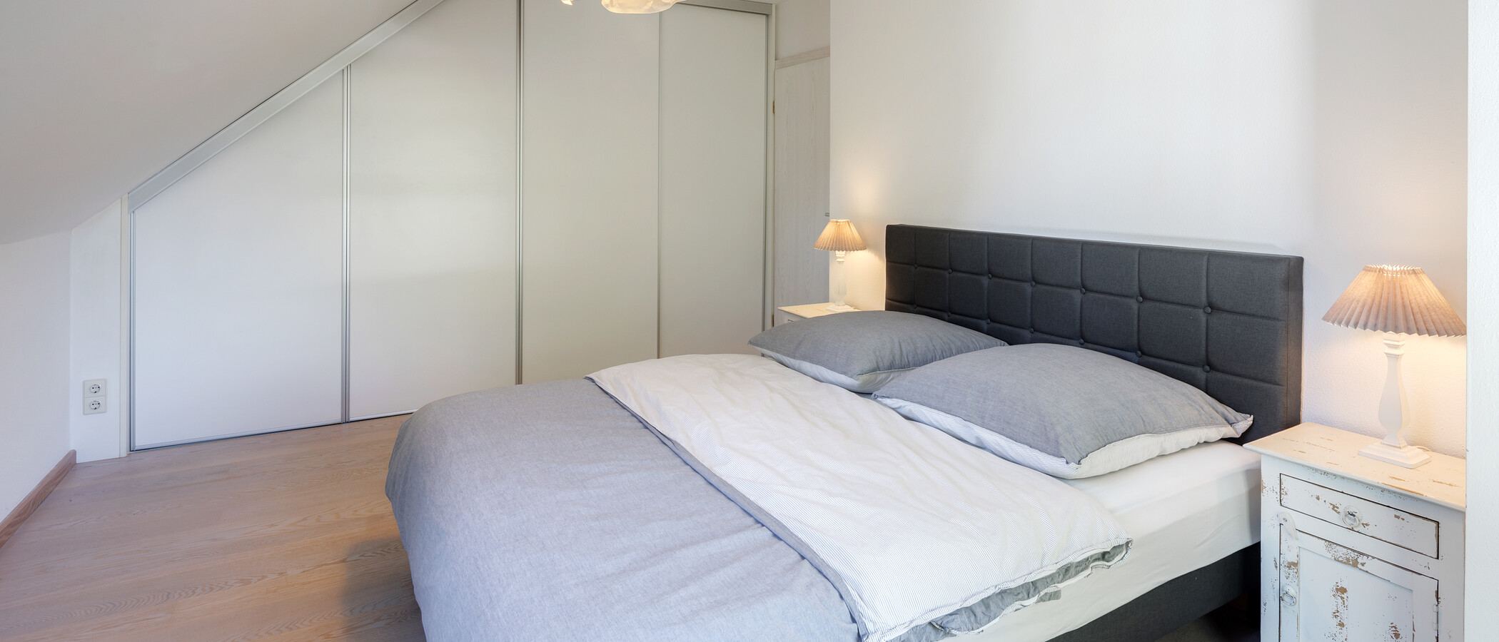 Galeriewohnung Pullach im Isartal 02 Schlafzimmer 12007