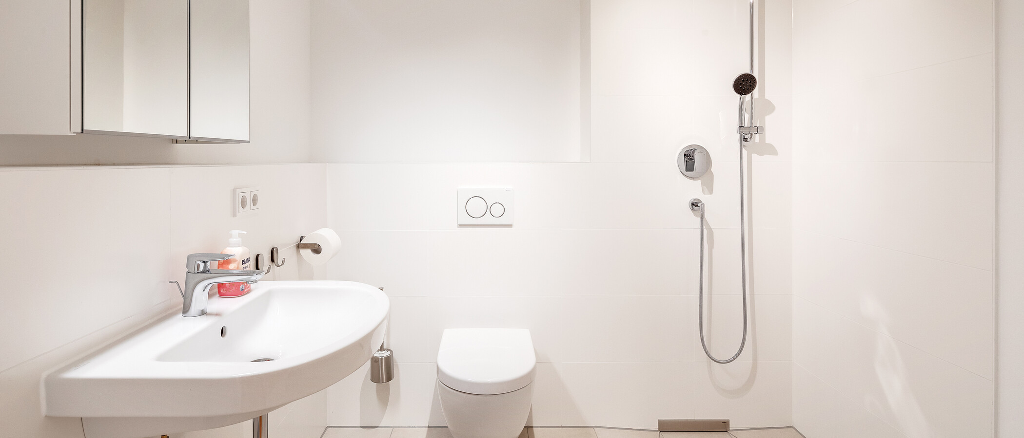 Wohnung München Maxvorstadt 01 2. Badezimmer 12025