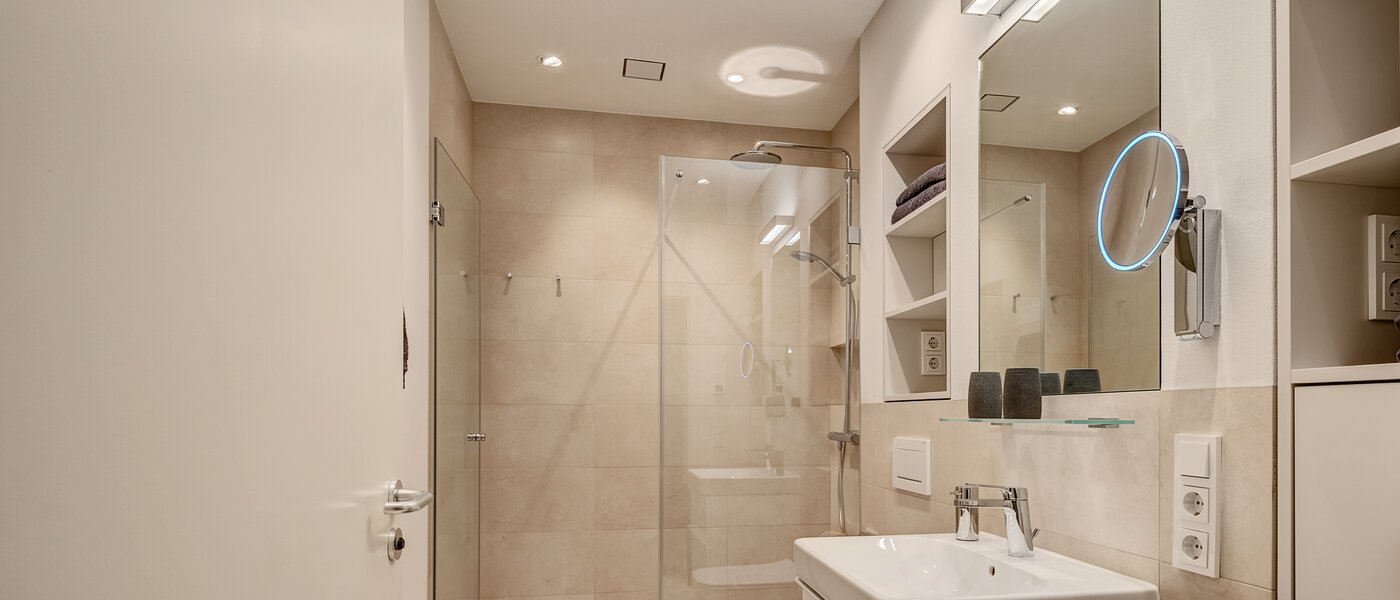 Wohnung München Bogenhausen 01 Badezimmer 1203