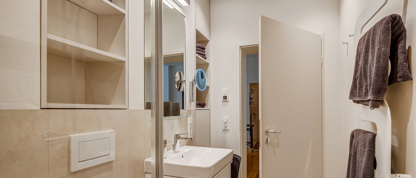 Wohnung München Bogenhausen 02 Badezimmer 1203