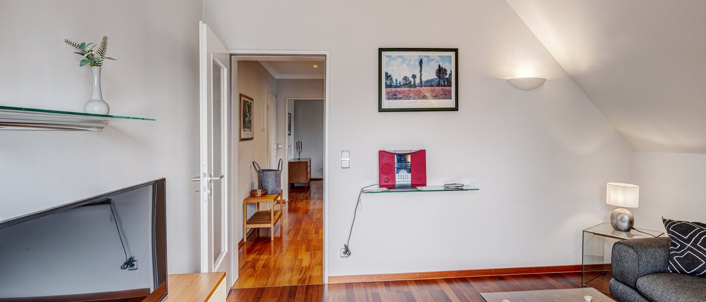 Dachgeschosswohnung München Oberföhring 04 Wohnbereich 1206