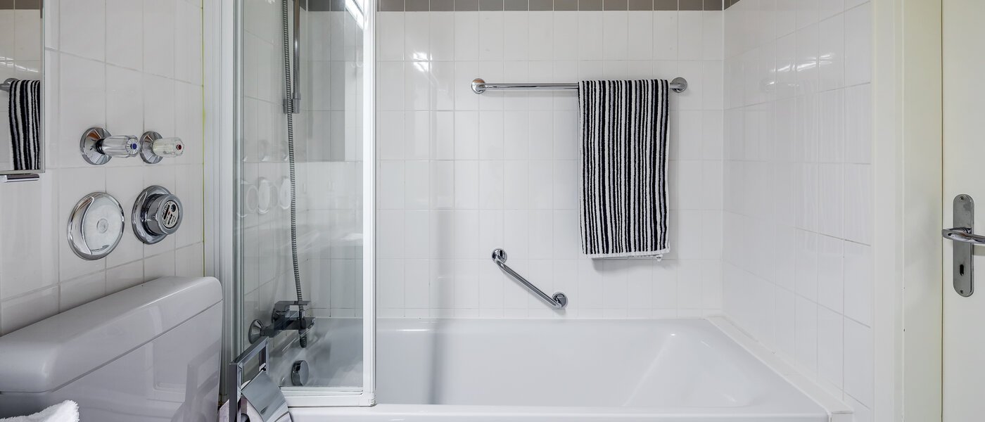 Wohnung München Neuaubing 02 Badezimmer 12153