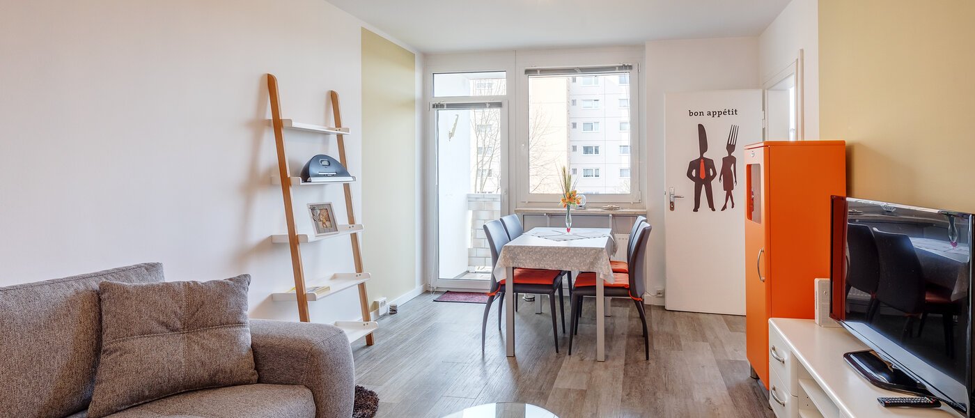 Wohnung München Neuaubing 01 Wohnzimmer 12153