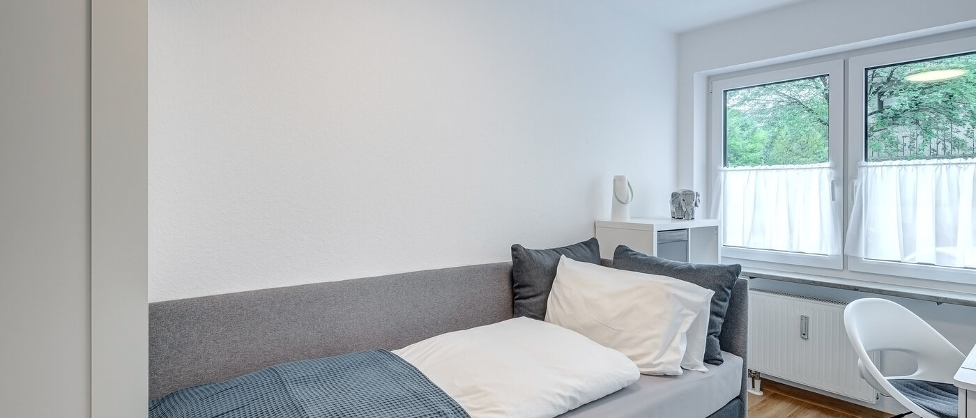 Wohnung München Neuhausen 02 2. Schlafzimmer	 12163