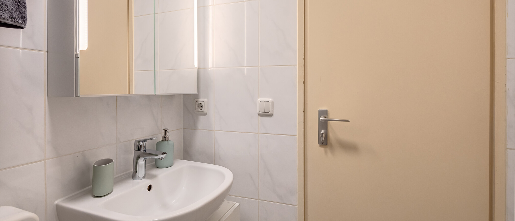 Apartment München Obergiesing 03 Badezimmer 12198