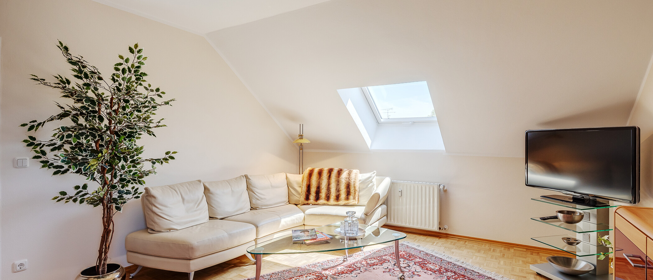 Dachgeschosswohnung München Waldperlach 02 Wohnbereich 12208