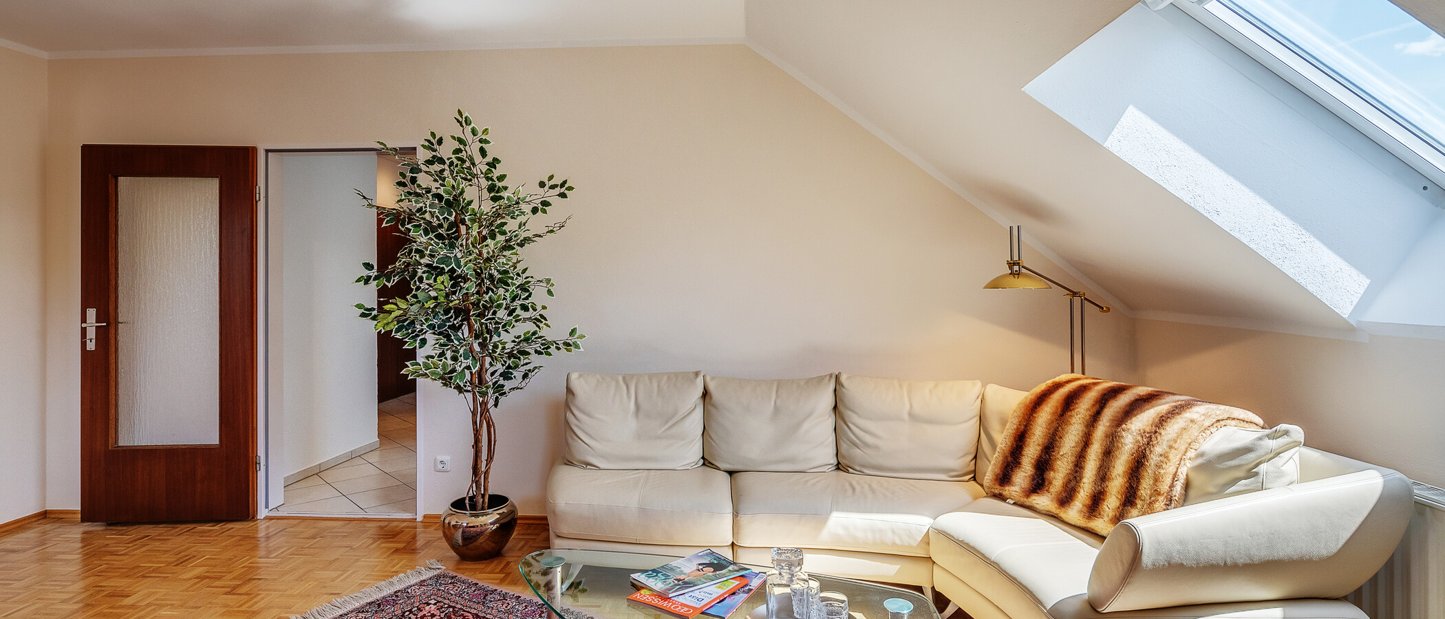 Dachgeschosswohnung München Waldperlach 03 Wohnbereich 12208