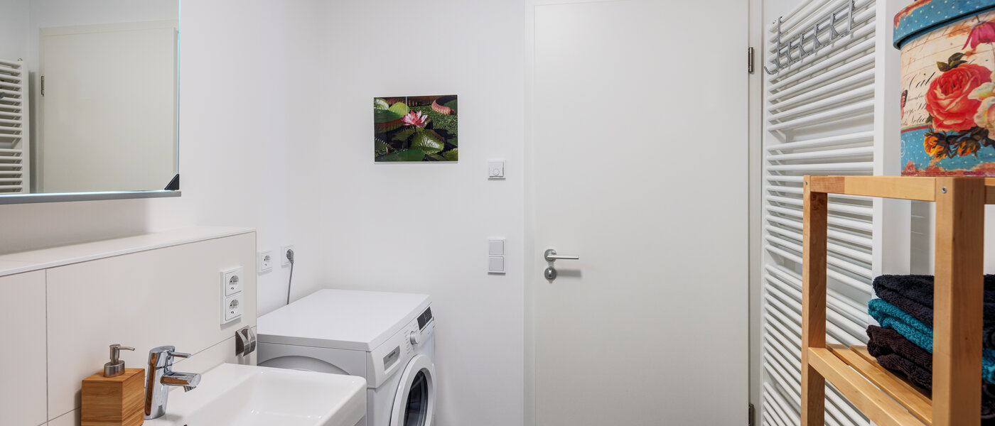 Wohnung München Moosach 03 Badezimmer 12221