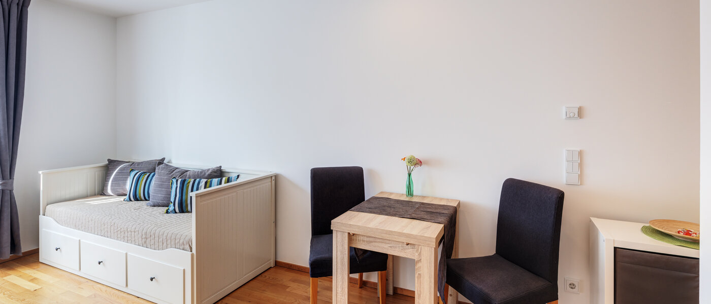 Wohnung München Moosach 02 Wohnbereich 12221