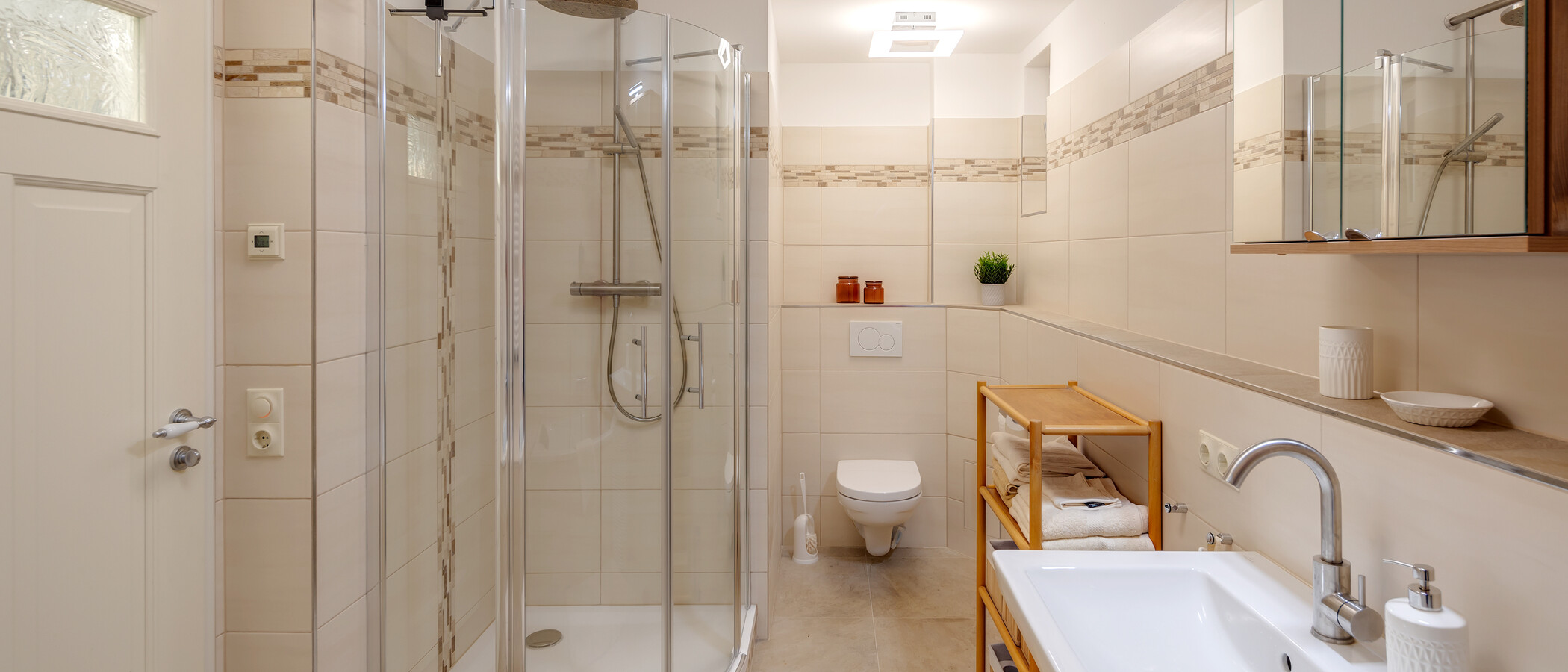 Wohnung München Moosach 02 Badezimmer 12283