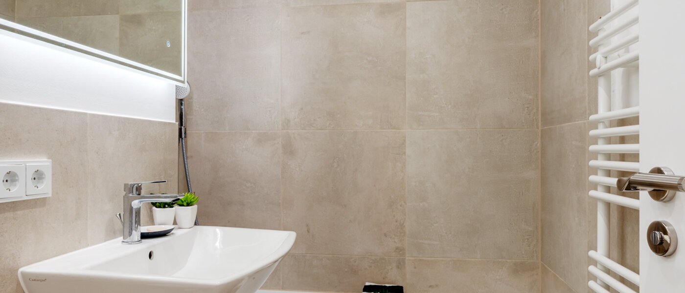 Maisonettewohnung München Moosach 02 Badezimmer 12293