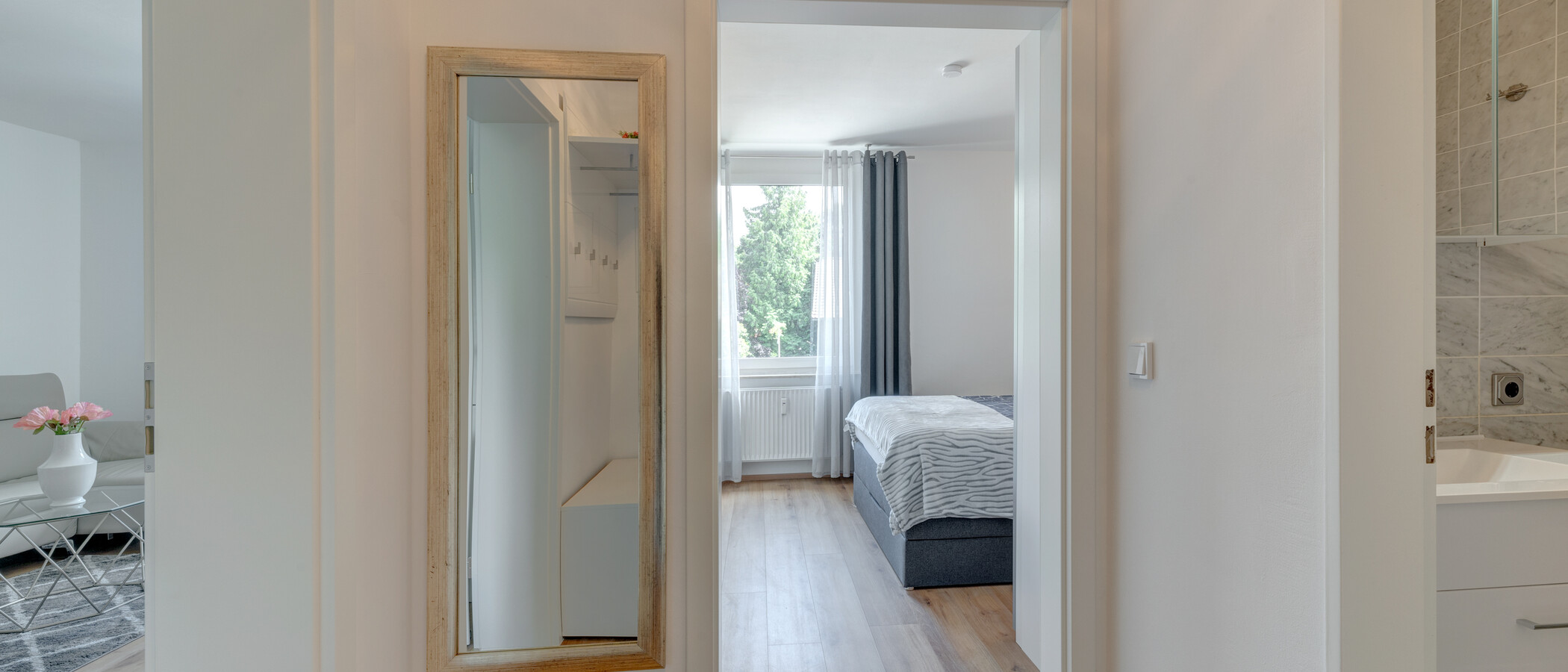 Wohnung München Bogenhausen 02 Flur/Gang 12300