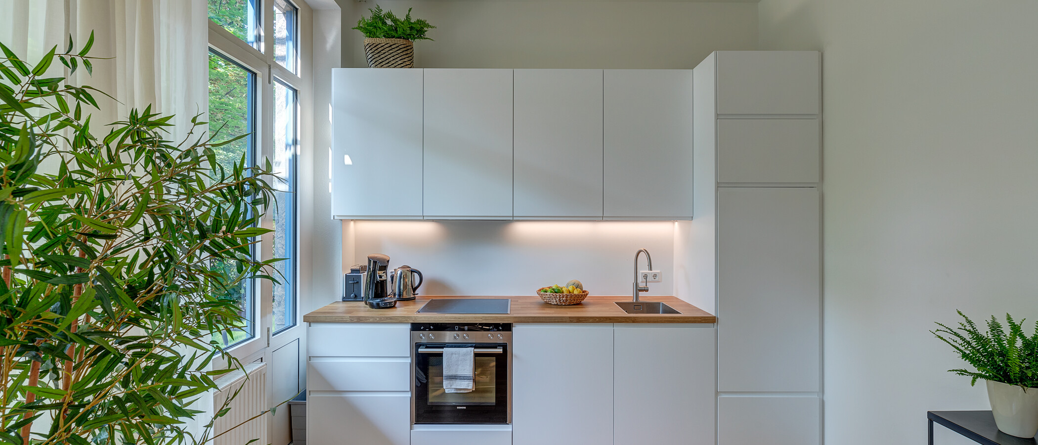Wohnung Unterföhring 01 Küche 12308