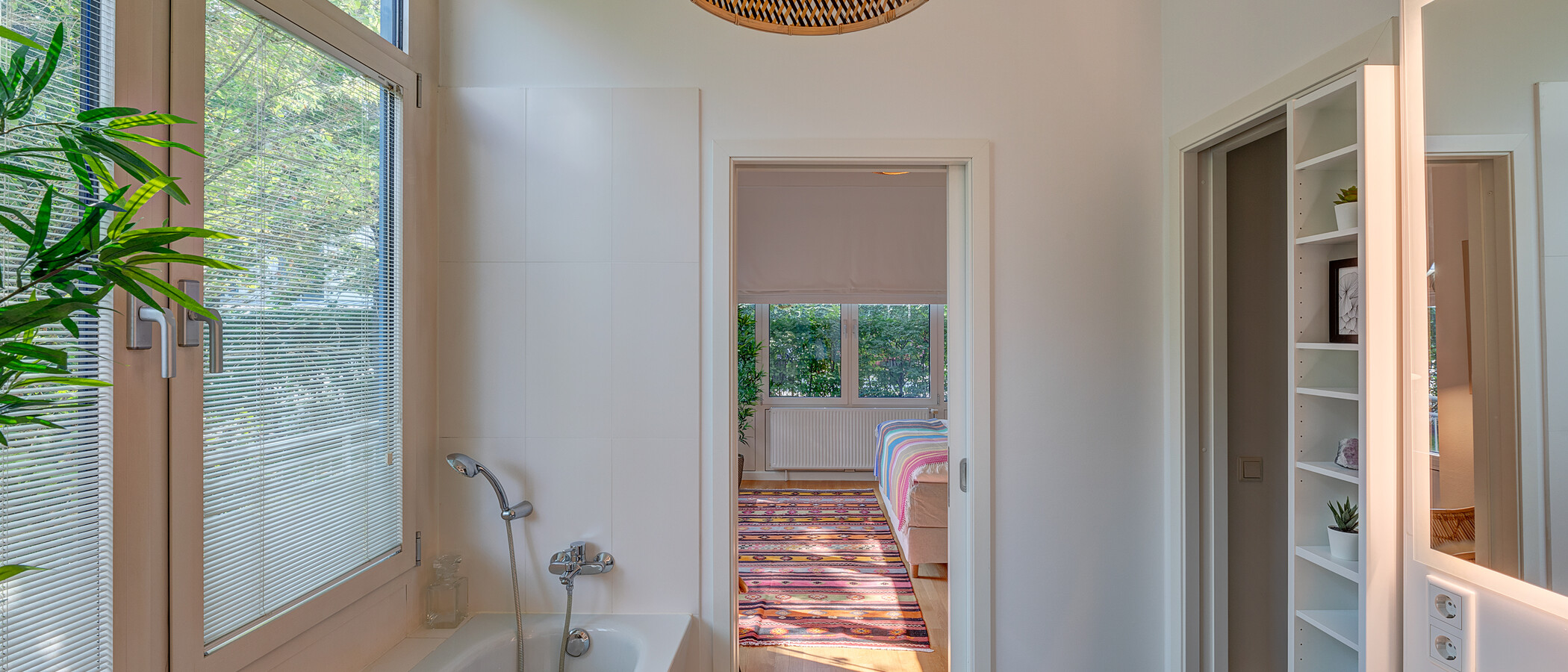 Wohnung Unterföhring 03 1. Badezimmer 12308