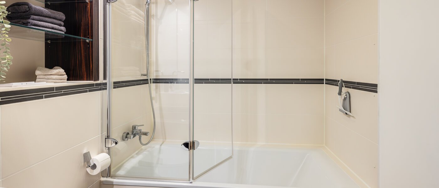 Wohnung München Haidhausen 02 1. Badezimmer 12333