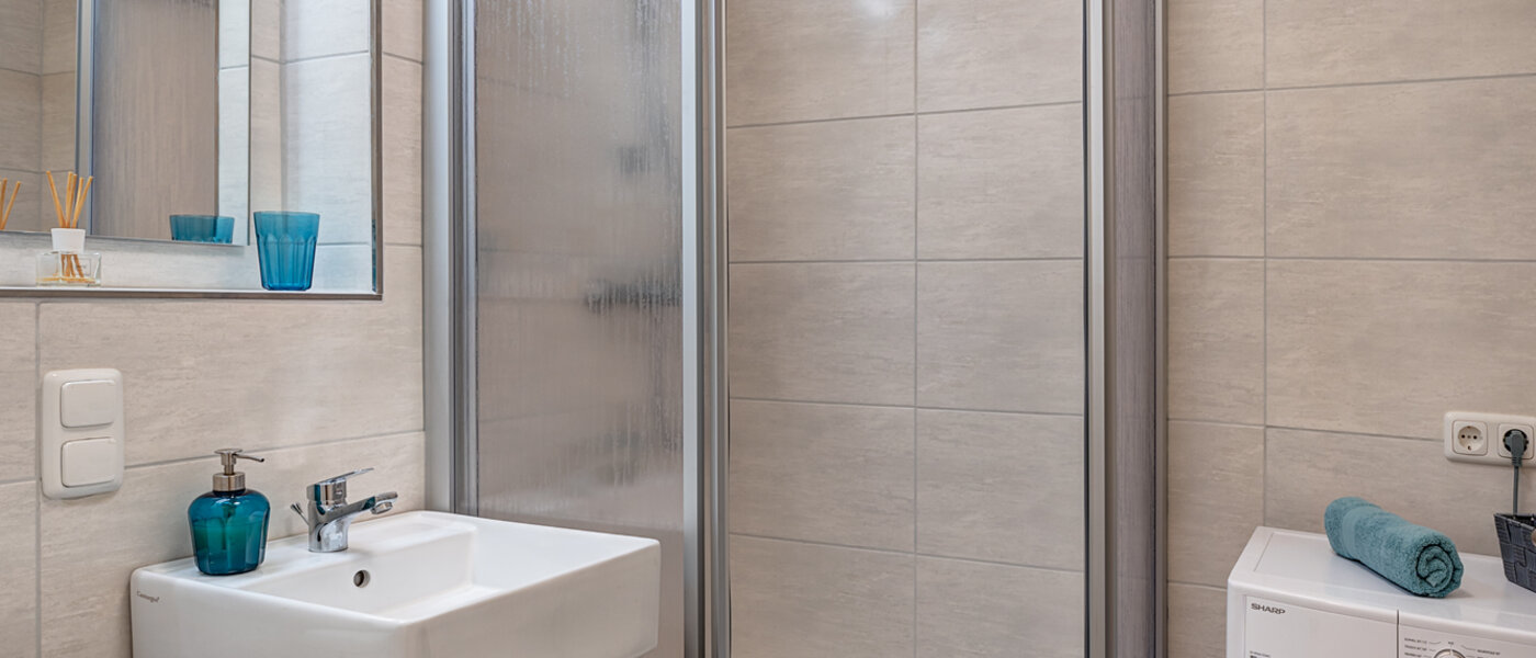 Wohnung München Schwabing-West (rund um den Hohenzollernplatz) 01 Badezimmer 12352