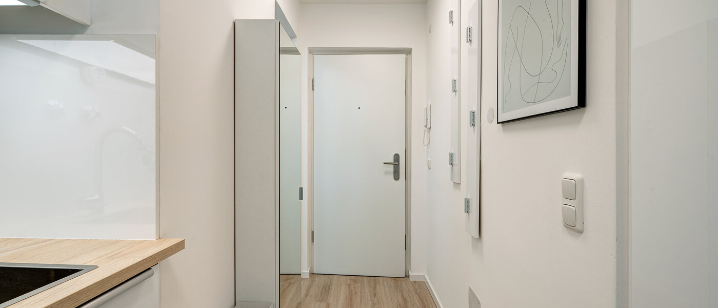 Wohnung München Schwabing-West (rund um den Hohenzollernplatz) 02 Flur/Gang 12352