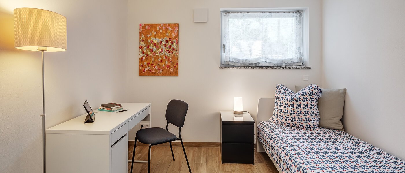 Wohnung München Fasanerie 01 2. Schlafzimmer	 12379