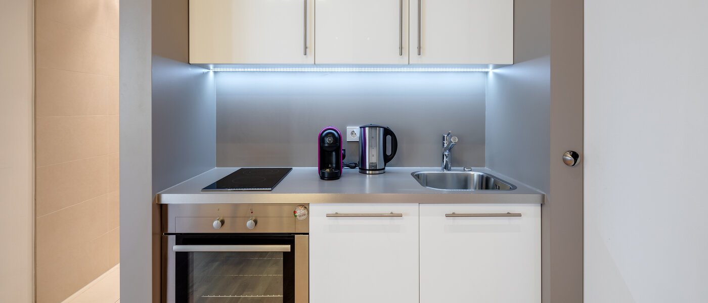 Wohnung München Bogenhausen 01 Küche 12389