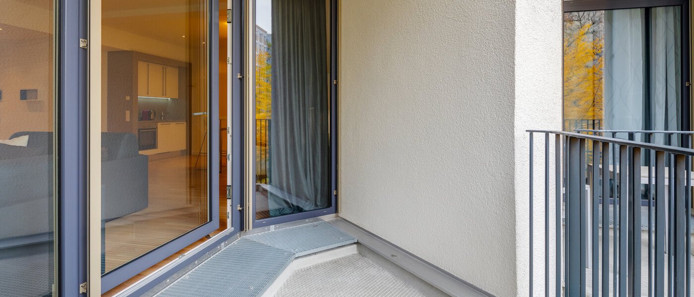 Wohnung München Bogenhausen 02 Balkon 12389