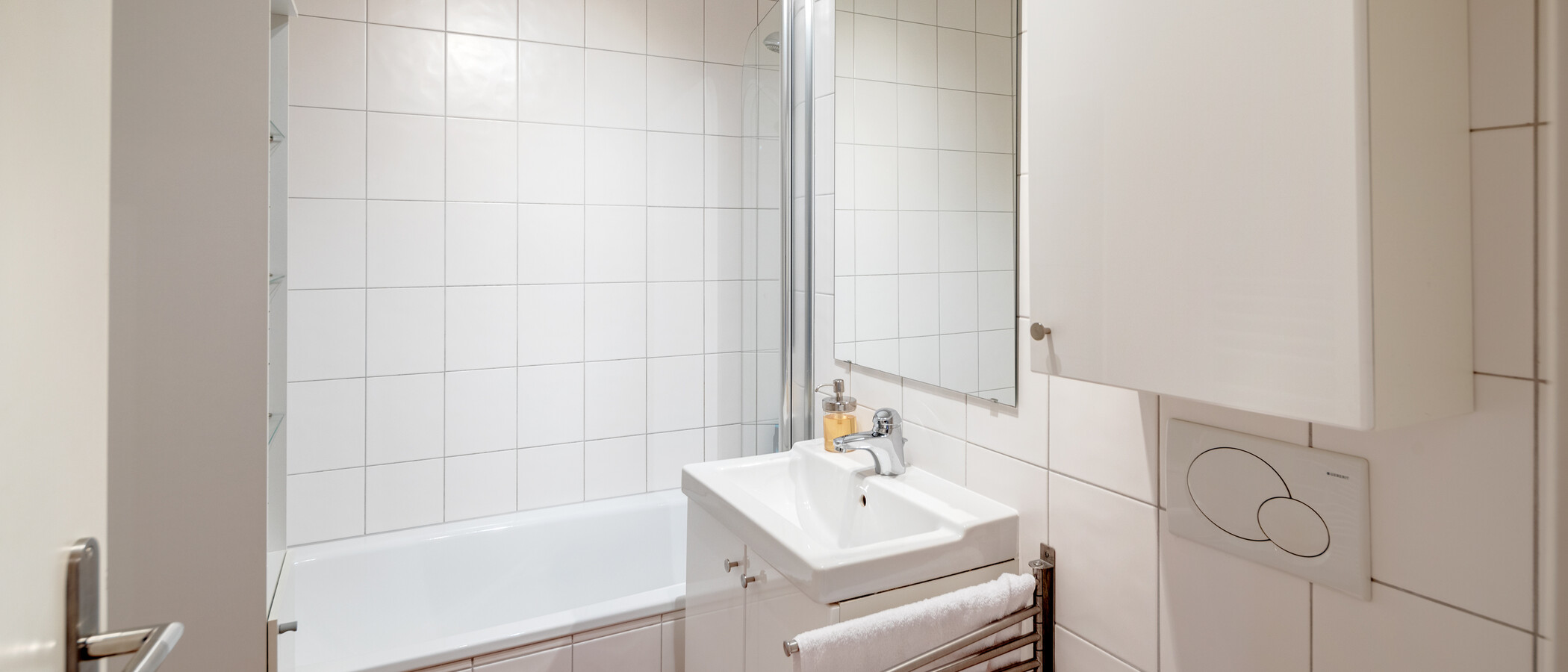 Wohnung München Maxvorstadt 01 Badezimmer 12401