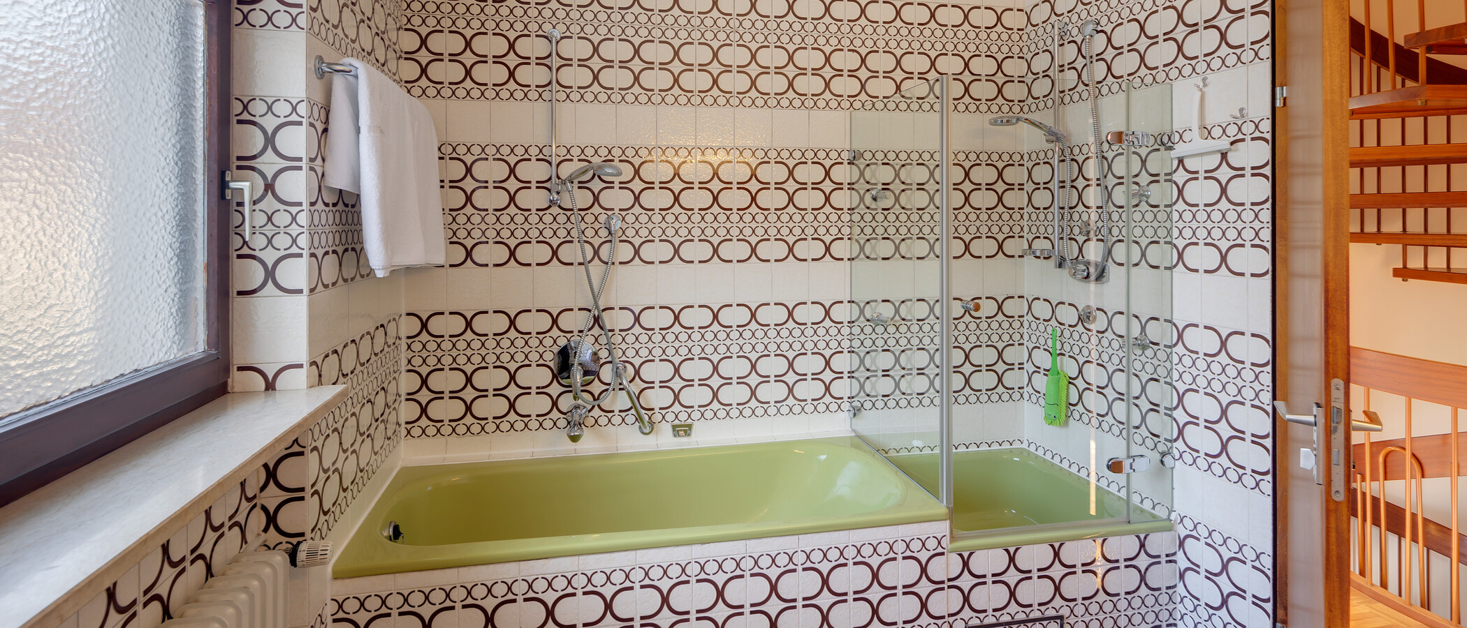 Reiheneckhaus München Obersendling 01 Badezimmer 12456