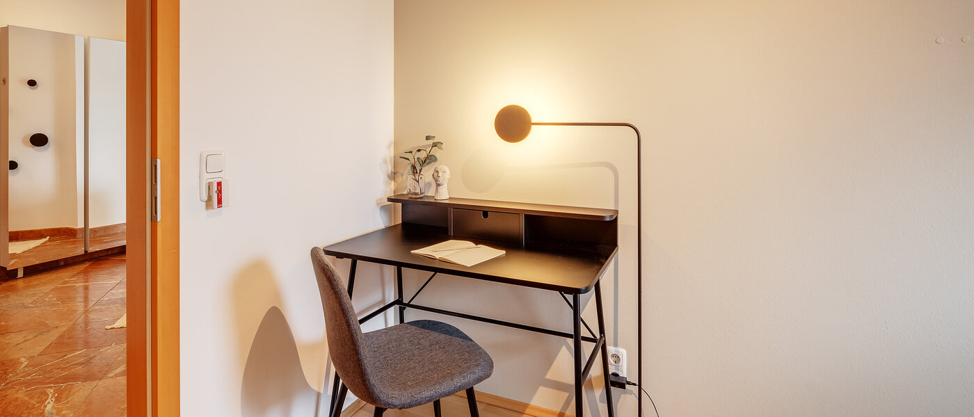 Wohnung München Westpark 04 2. Schlafzimmer	 12461