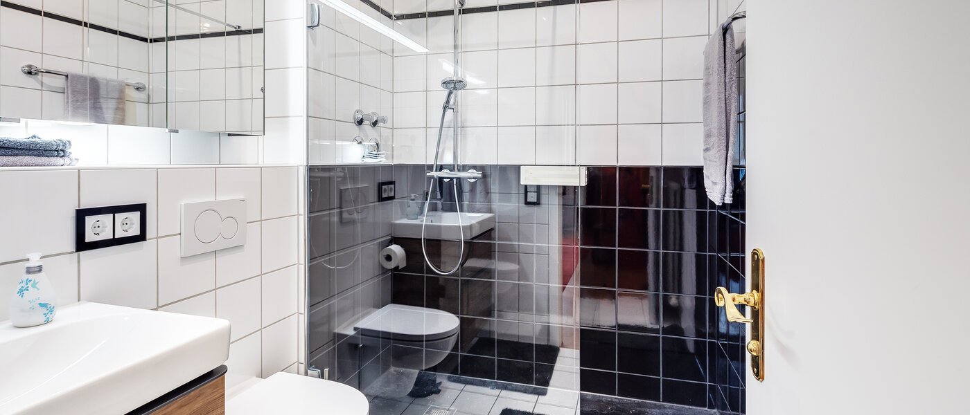 Wohnung München Maxvorstadt 01 Badezimmer 12472
