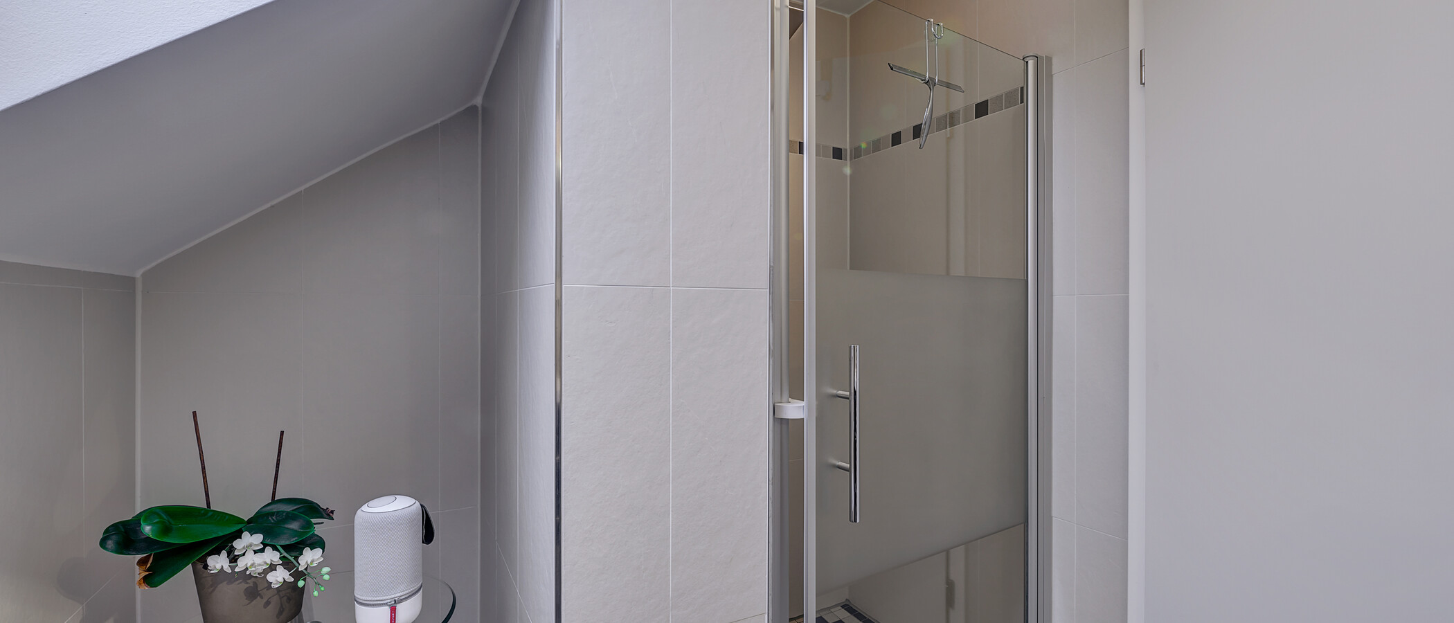 Reihenmittelhaus Baldham Vaterstetten 02 2. Badezimmer 12473