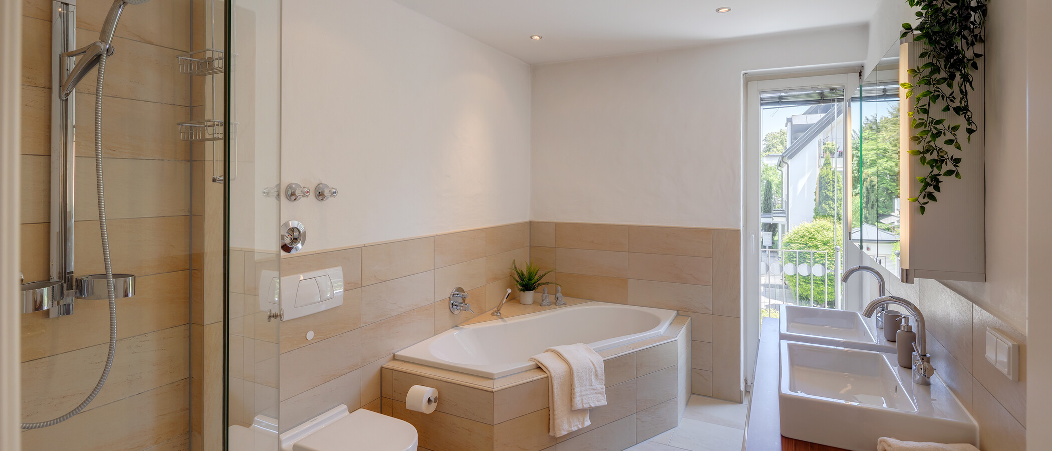 Wohnung München Nymphenburg-Gern 01 Badezimmer 12482