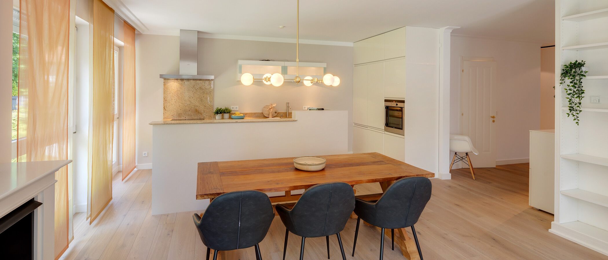 Wohnung München Nymphenburg-Gern 06 Wohnbereich 12482