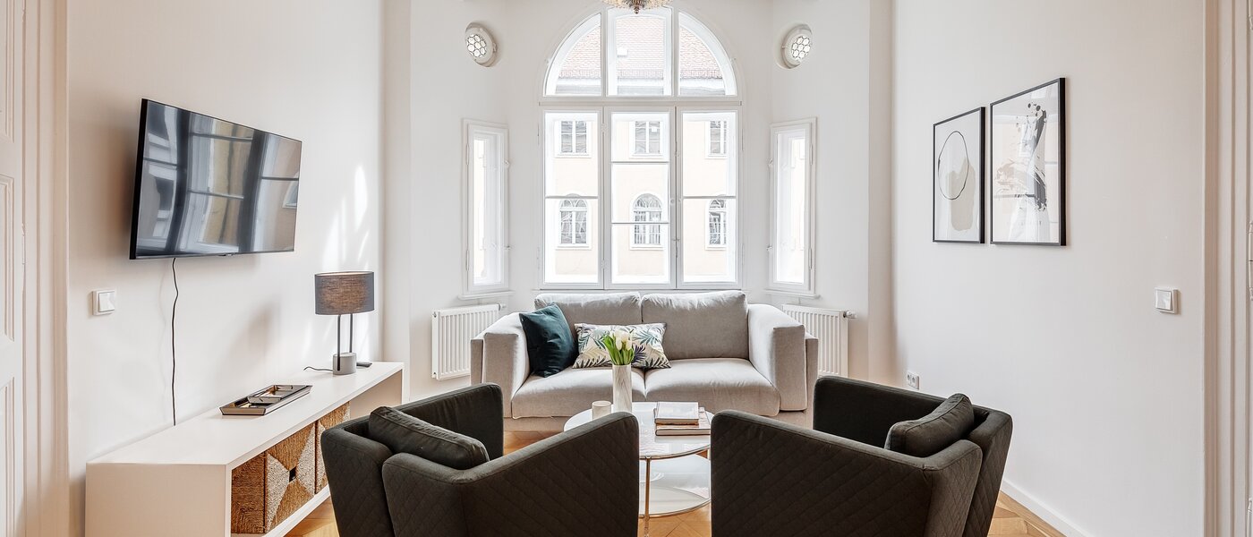 Wohnung München Maxvorstadt - Universitätsviertel 01 Wohnzimmer 12491