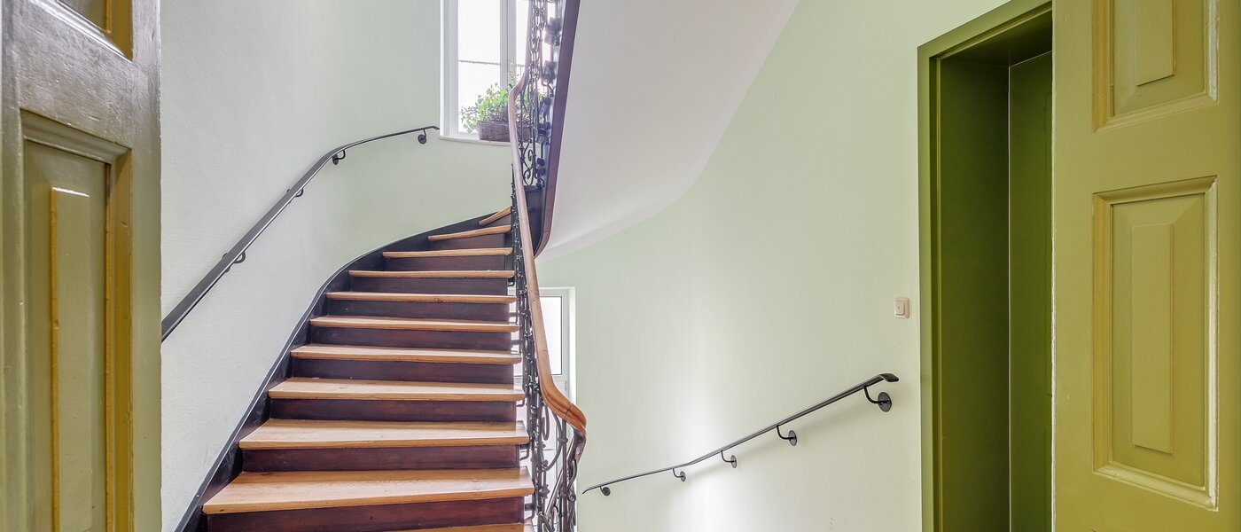 Wohnung München Maxvorstadt - Universitätsviertel 01 Treppenhaus 12491