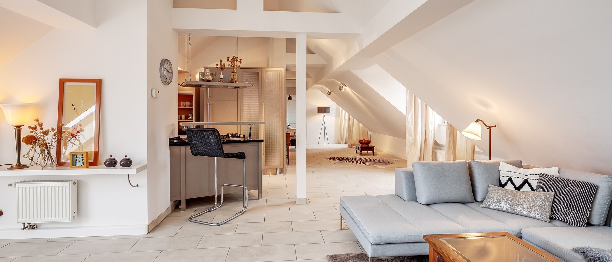 Dachgeschosswohnung München Nymphenburg 04 Wohnbereich 12497