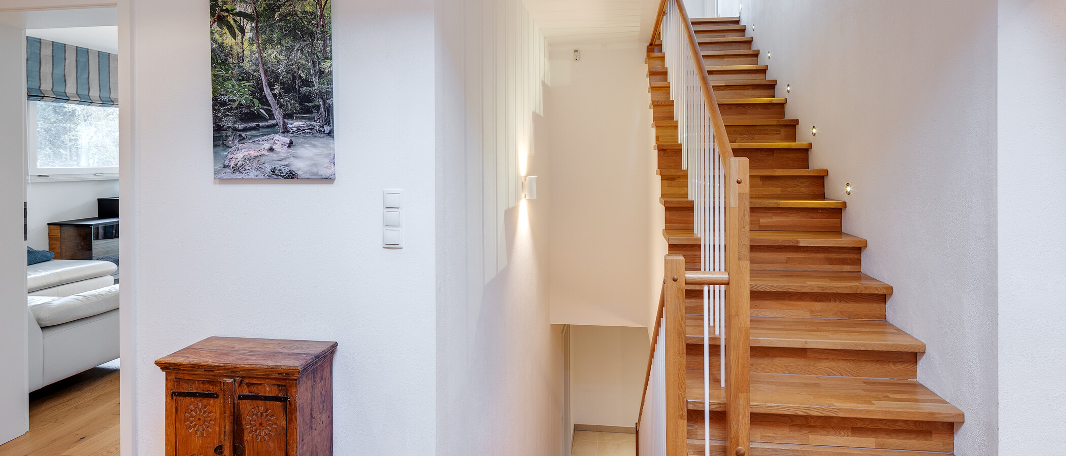 Einfamilienhaus Starnberg 05 Flur/Gang 12506