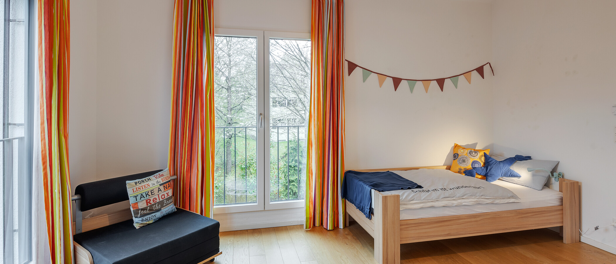 Einfamilienhaus Starnberg 02 2. Schlafzimmer	 12506