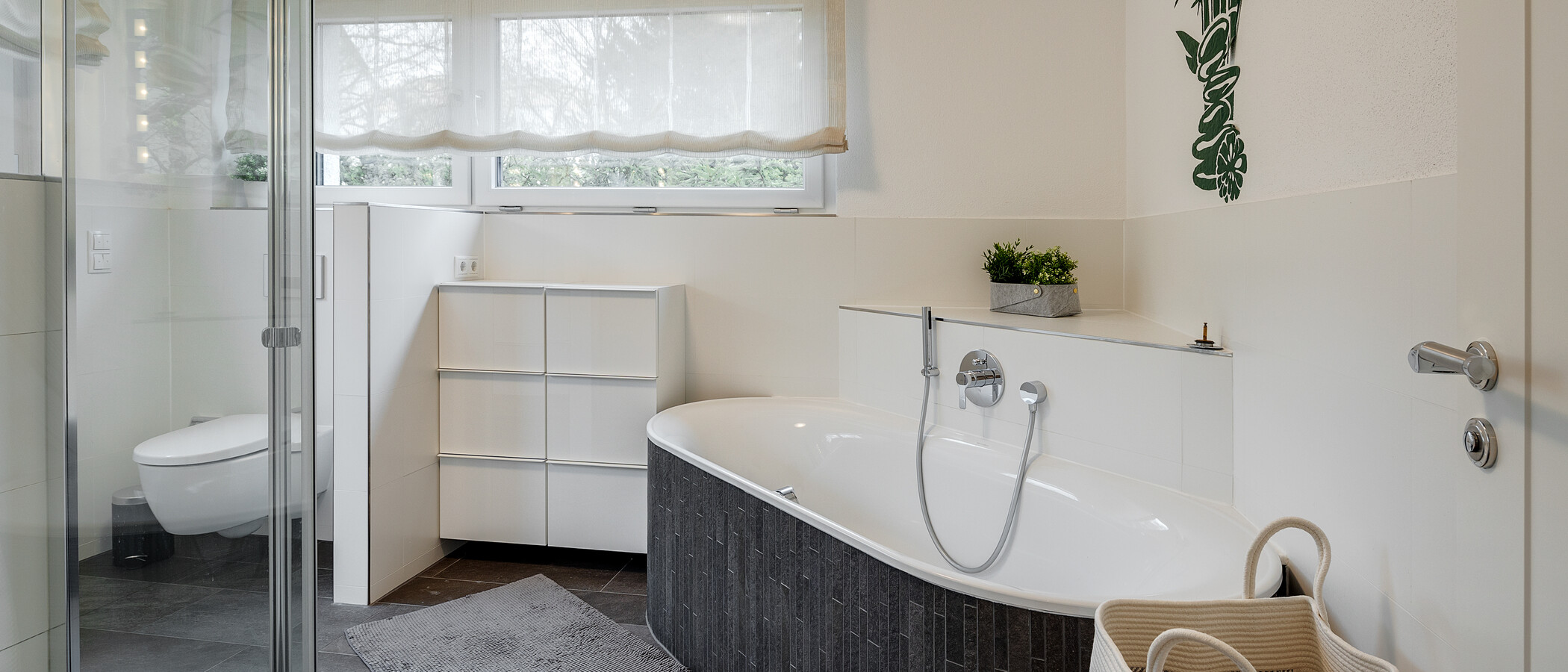 Einfamilienhaus Starnberg 01 1. Badezimmer 12506
